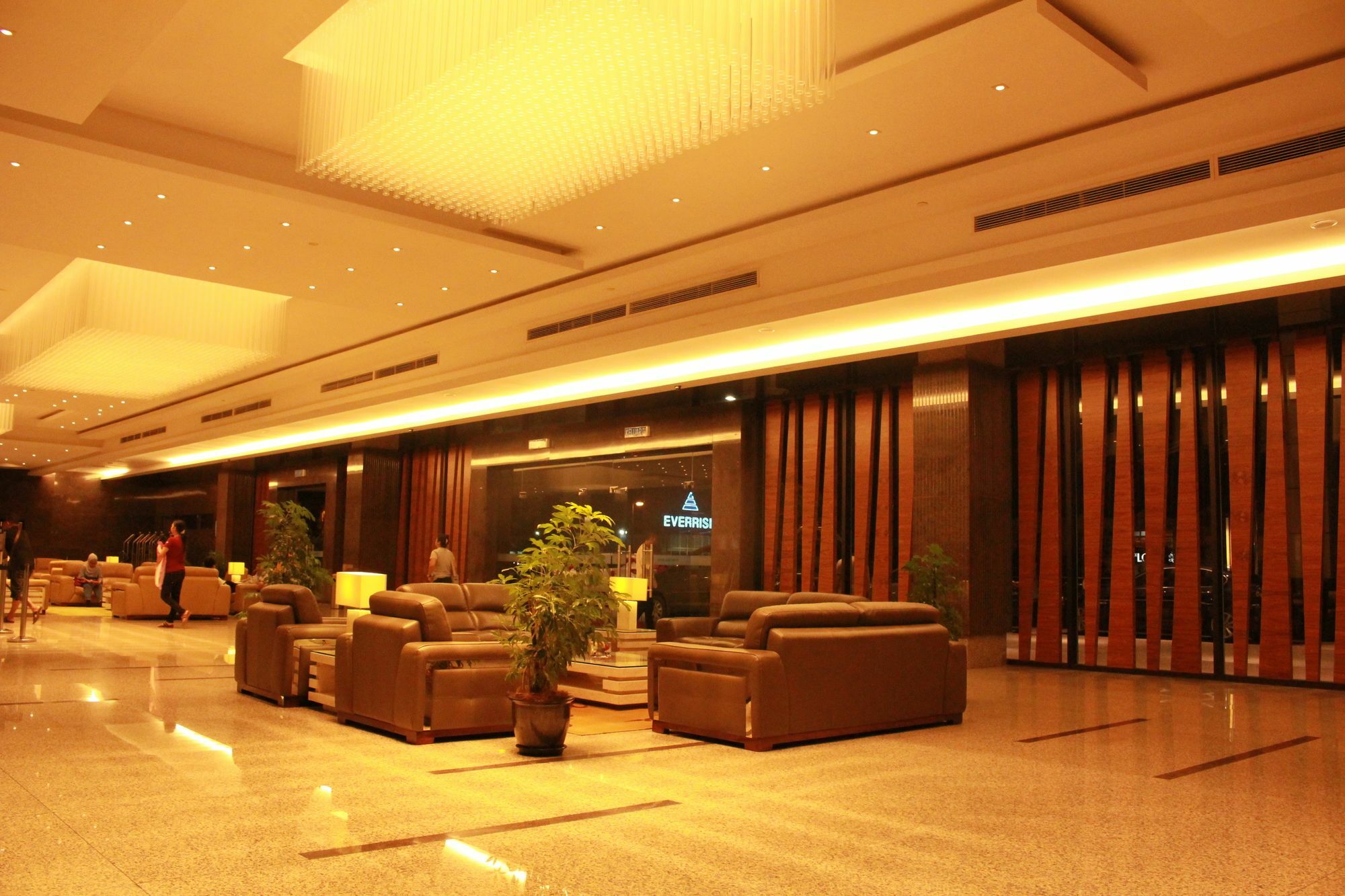 Imperial Suites Serviced Apartment Maong Bazaar Eksteriør billede
