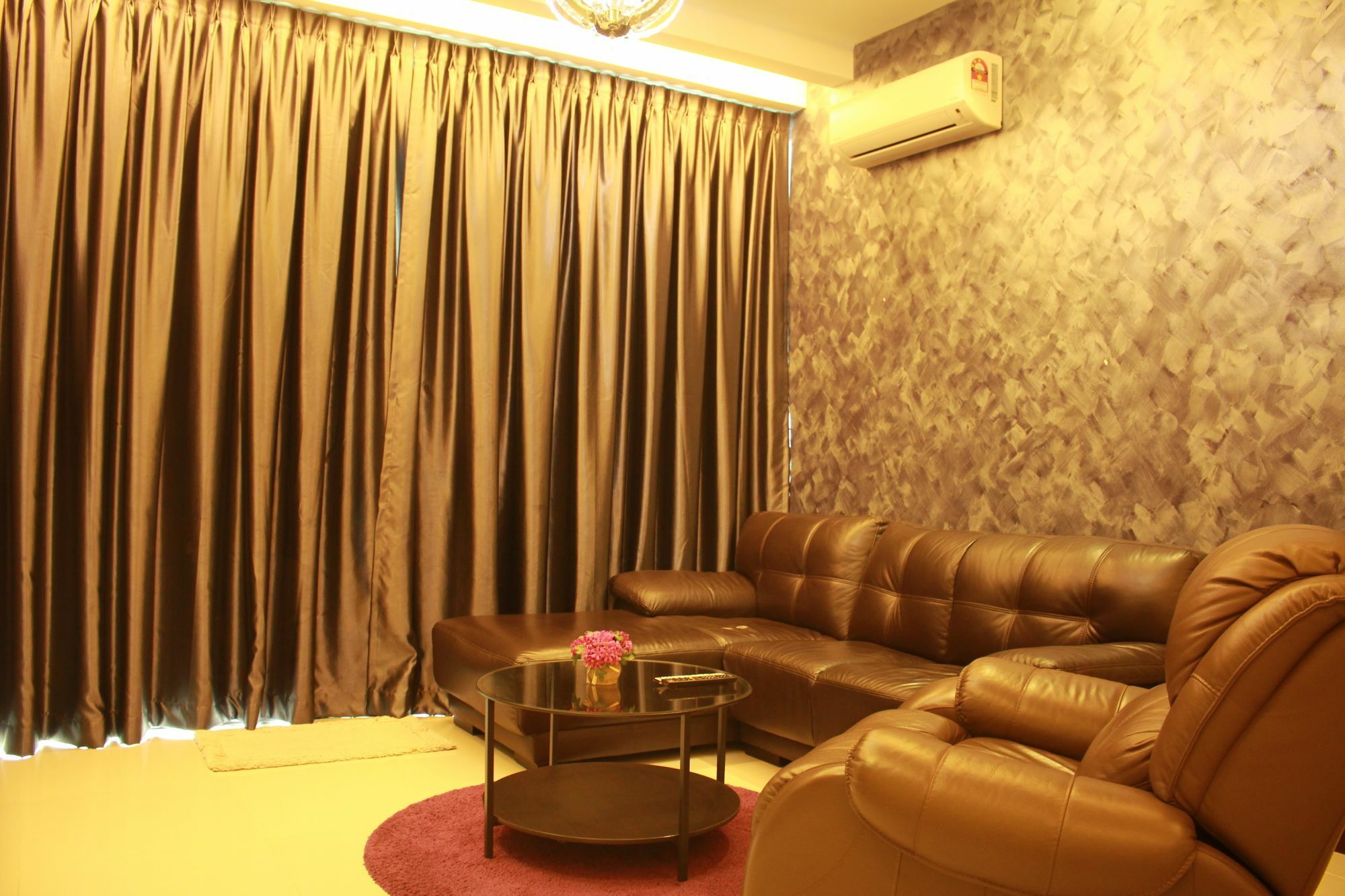 Imperial Suites Serviced Apartment Maong Bazaar Eksteriør billede